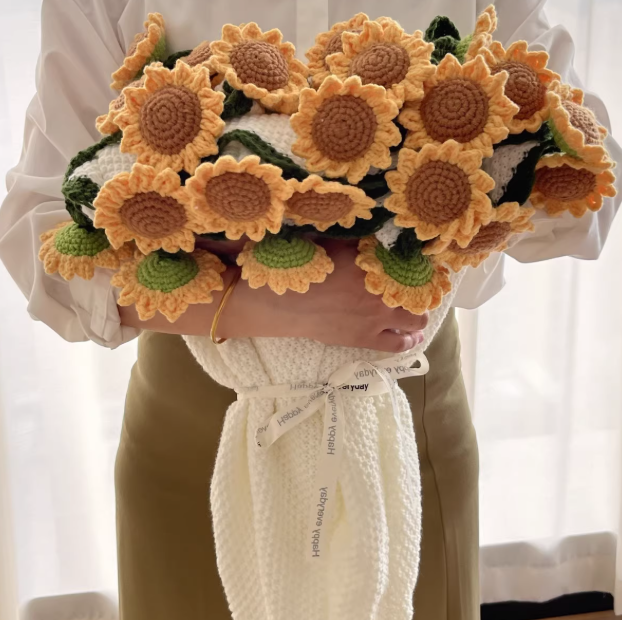 Crofloria™ Crochet Bouquet Blanket